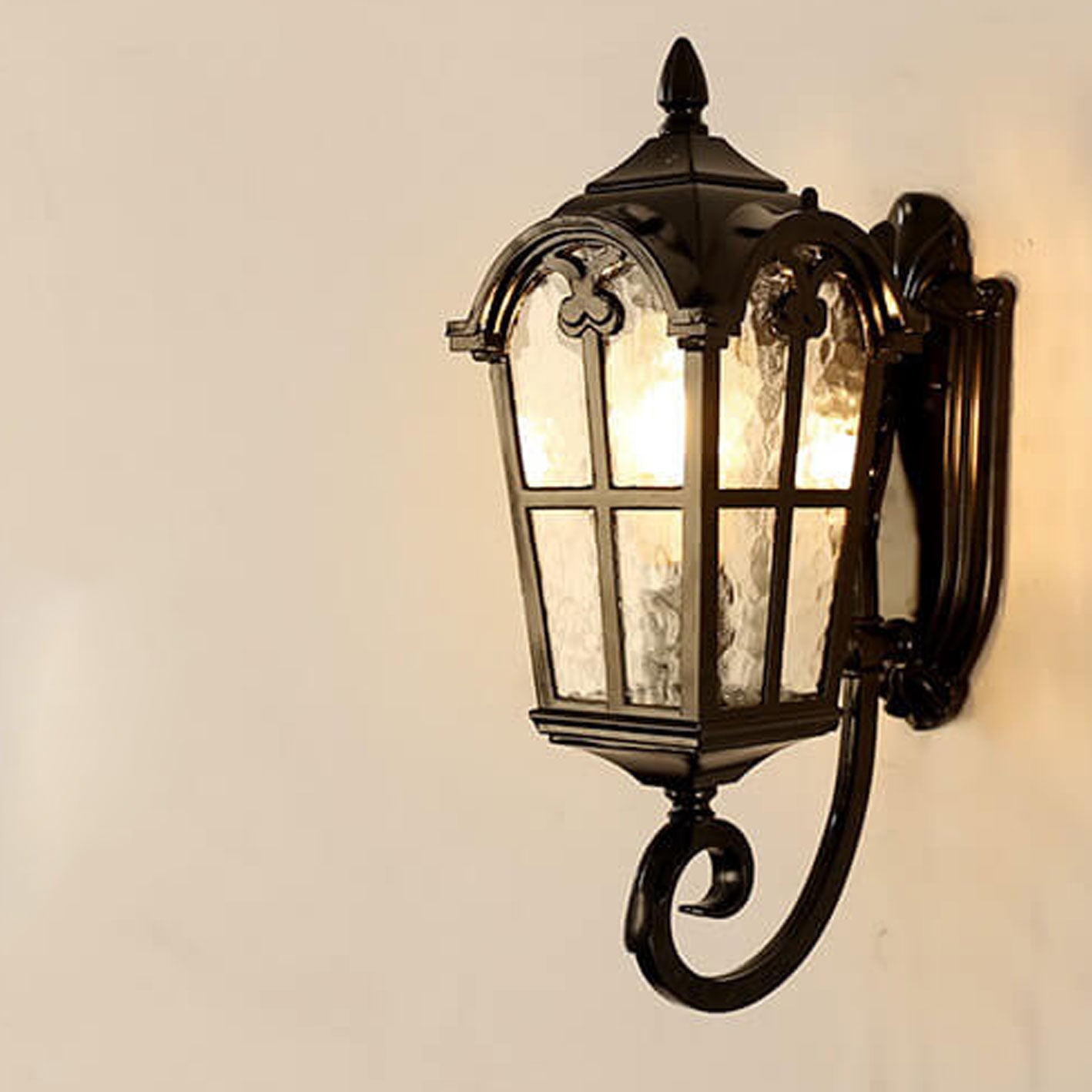 Glass Aluminum Lantern Outdoor Light