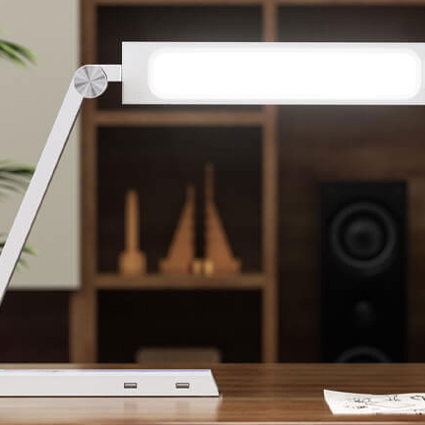 Intelligent Triangle Wireless Charging Table Lamp