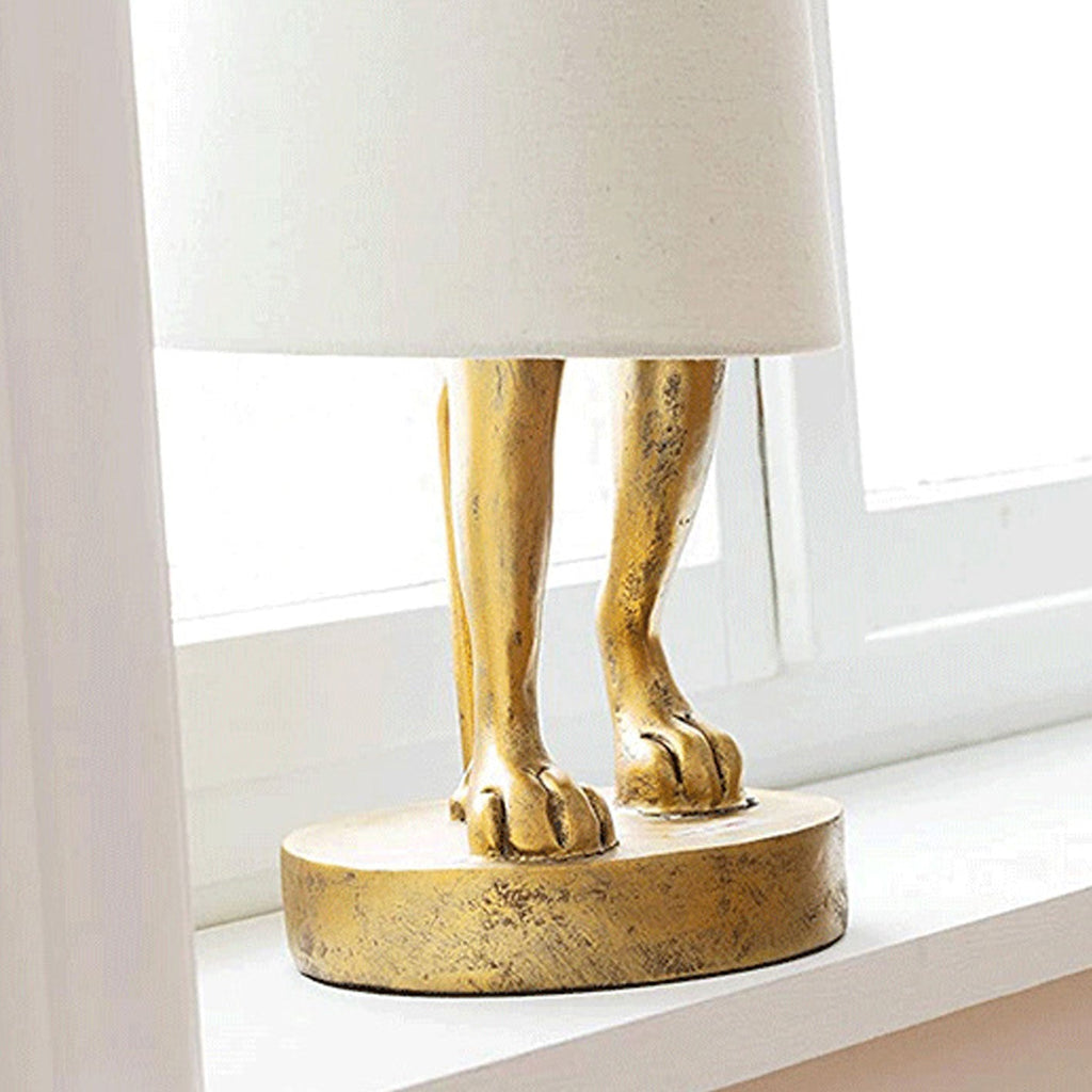 Apron Rabbit Resin Table Lamp