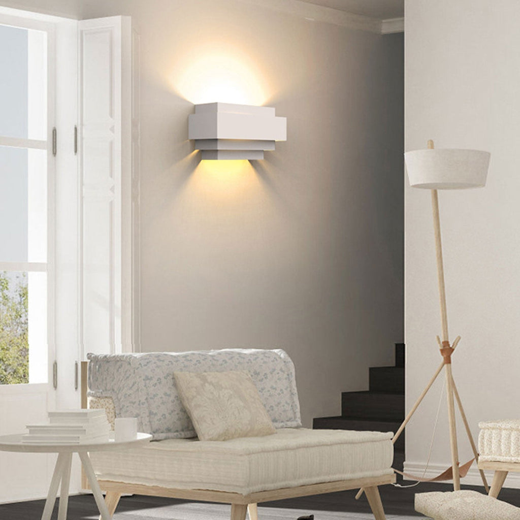 Solid Color Half-circle Iron Wall Lamp