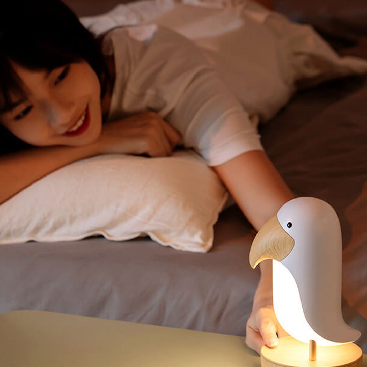 Bird Rechargeable Bluetooth Night Table Lamp