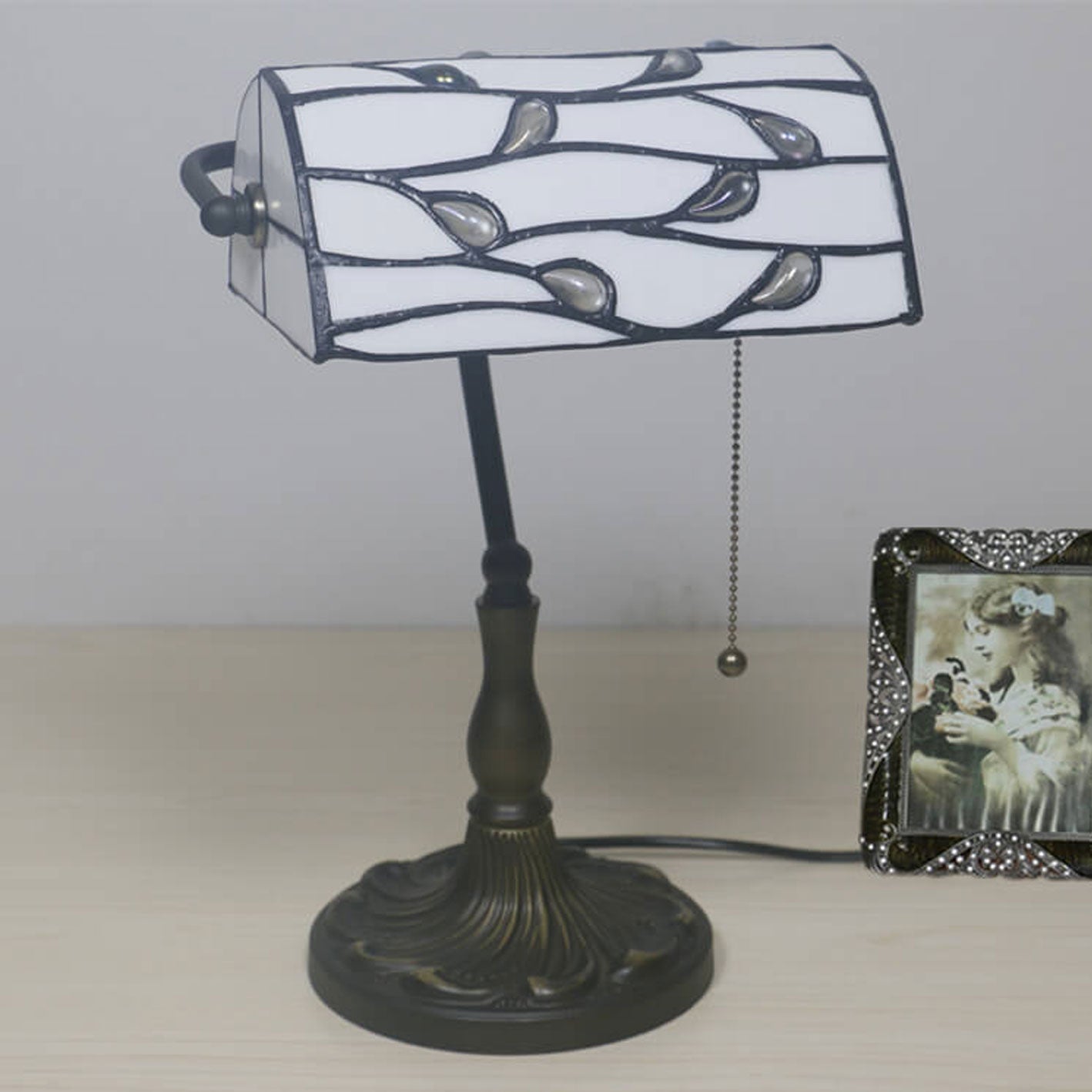 Lucite Beads Design Table Lamp