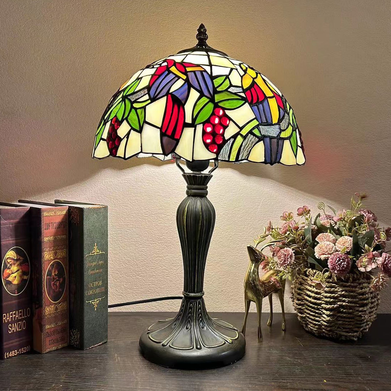 Round Dome Flower Alloy Table Lamp