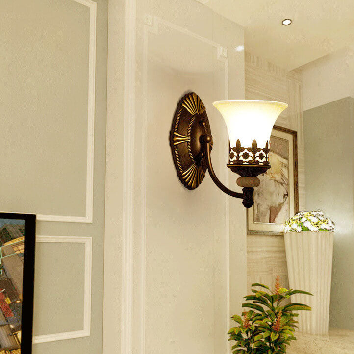Style Cup 2-Light Wall Lamp