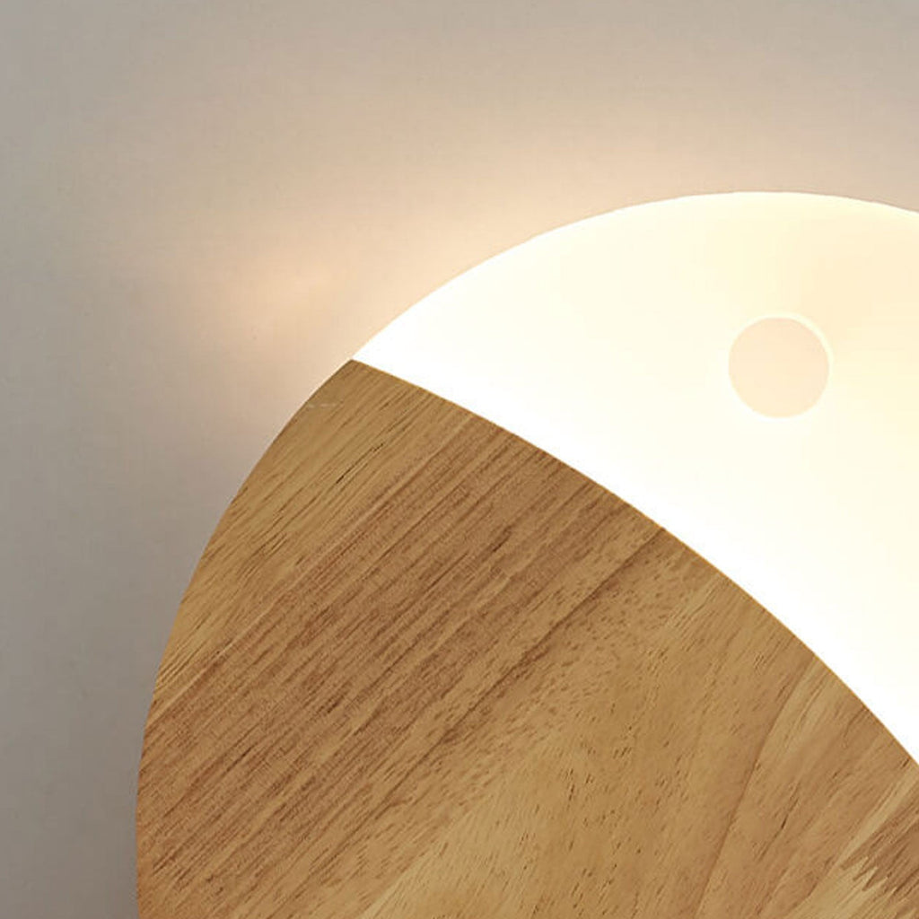 Oak Acrylic Fish Wall Lamp