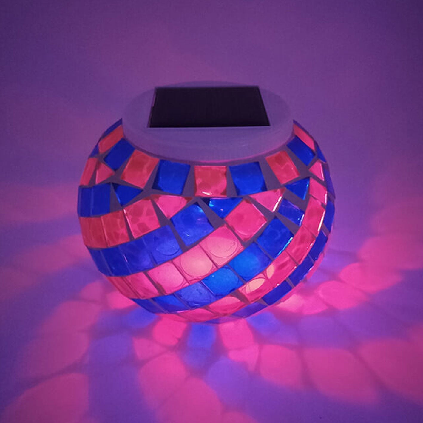 Stained Glass Spiral Pattern Outdoor Light