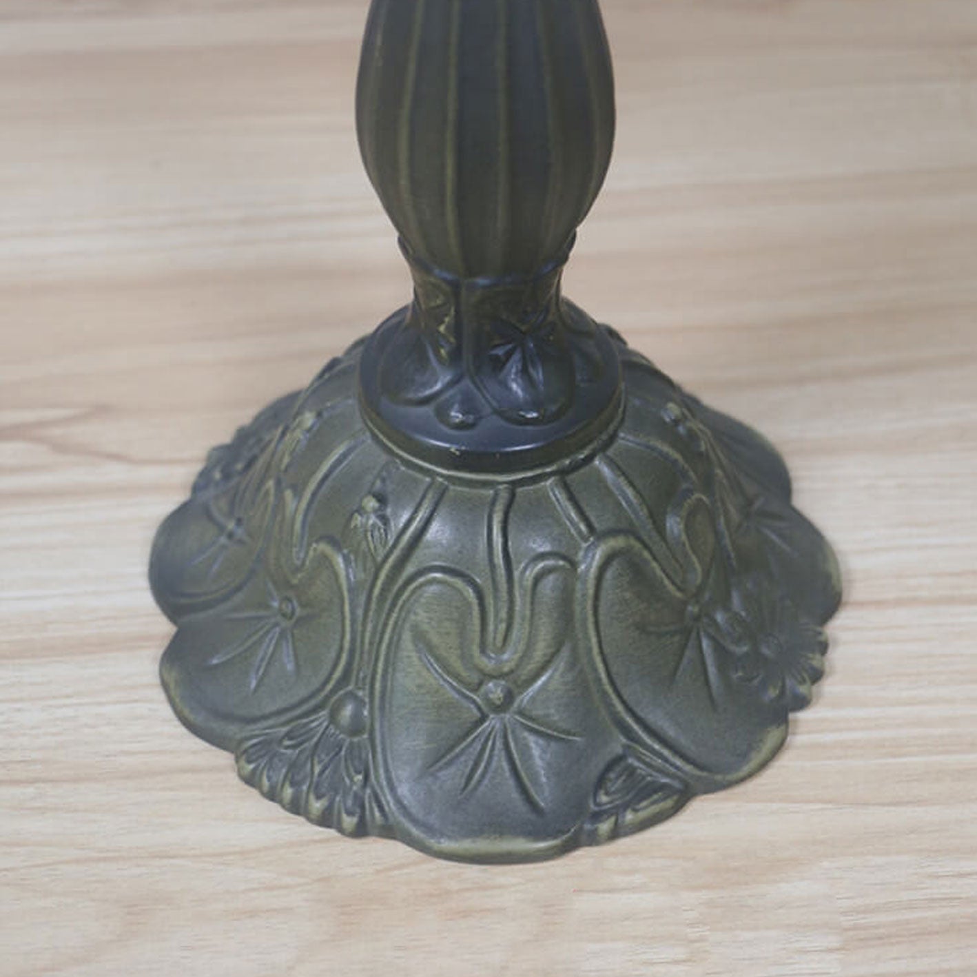 Rose Stained Glass Table Lamp