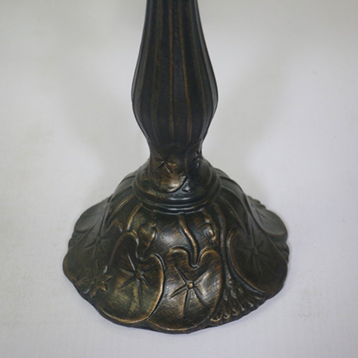 Zinc Alloy Color Table Lamp