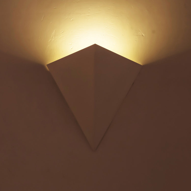 Iron Geometric Triangle Wall Lamp
