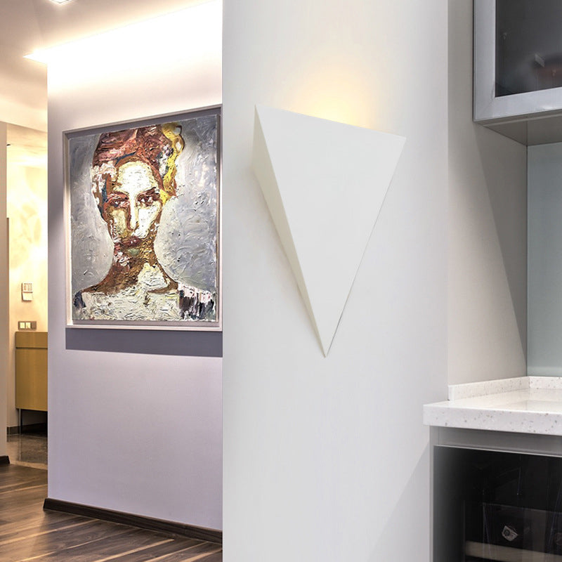 Iron Geometric Triangle Wall Lamp