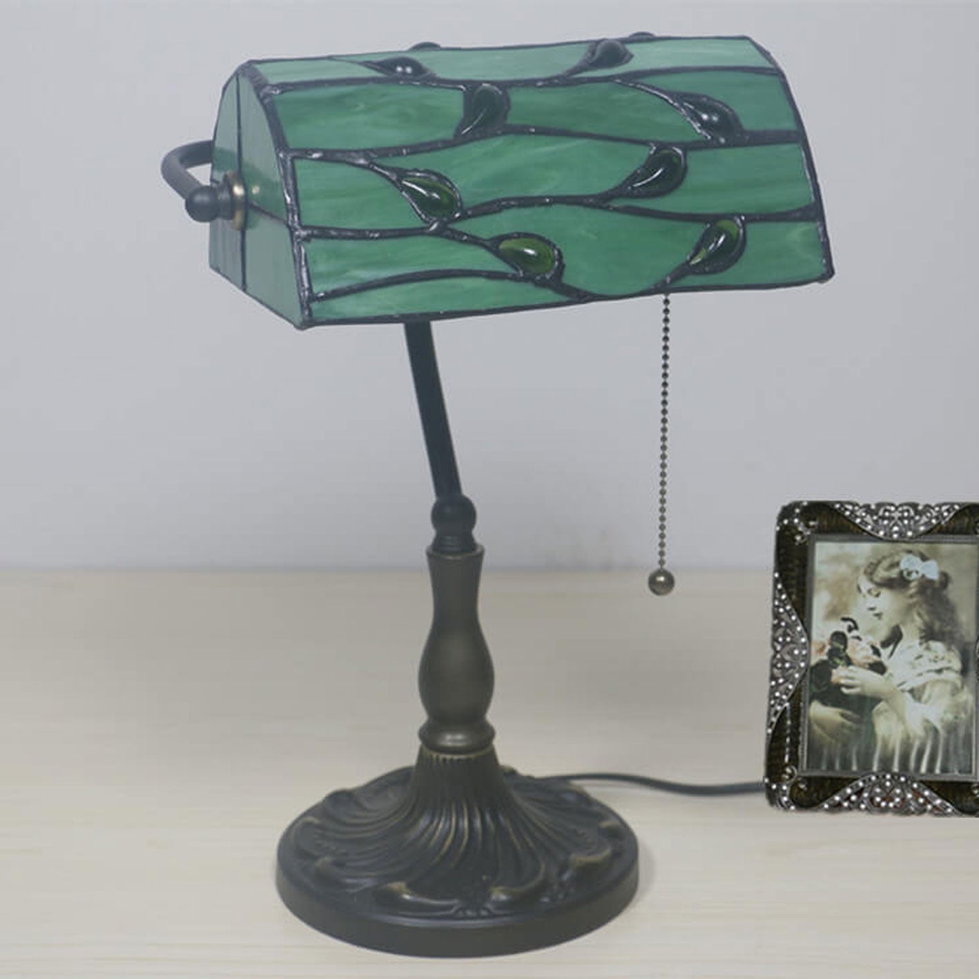 Lucite Beads Design Table Lamp