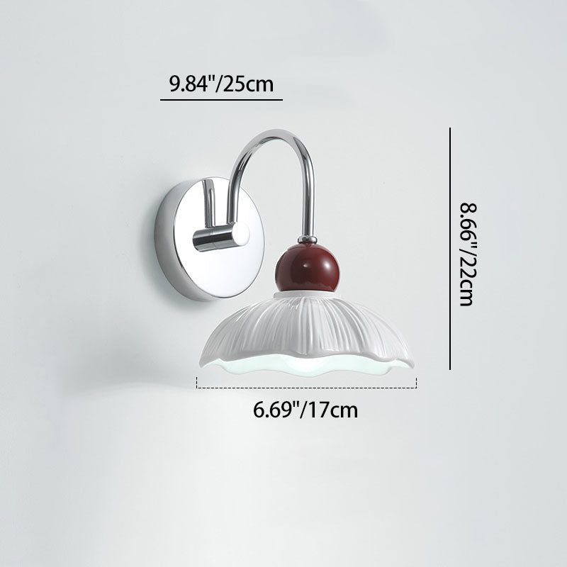Flower Shape Hardware Resin Wall Lamp