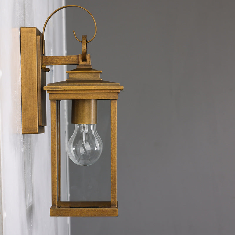 Lantern-Shaped Metal Glass Garden Outdoor Light