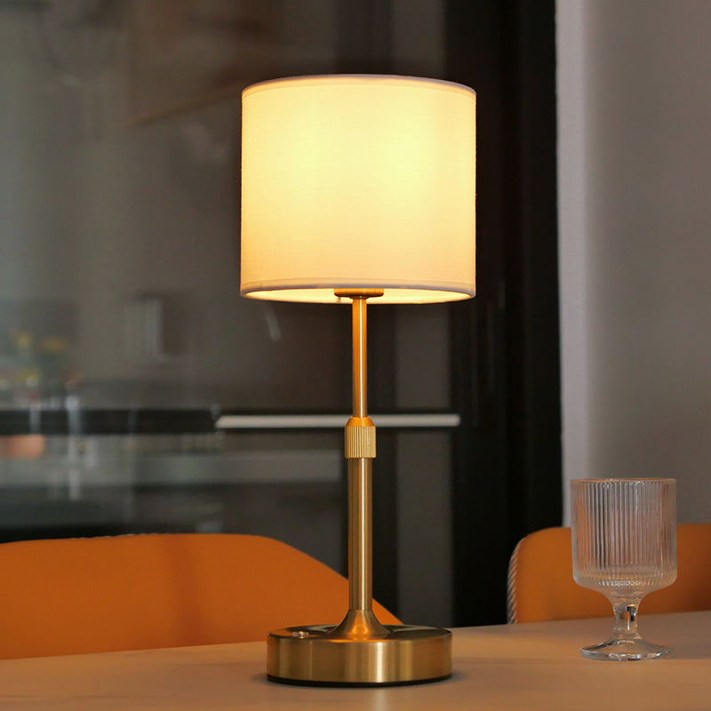 Liftable Cylindrical Metal Fabric Table Lamp