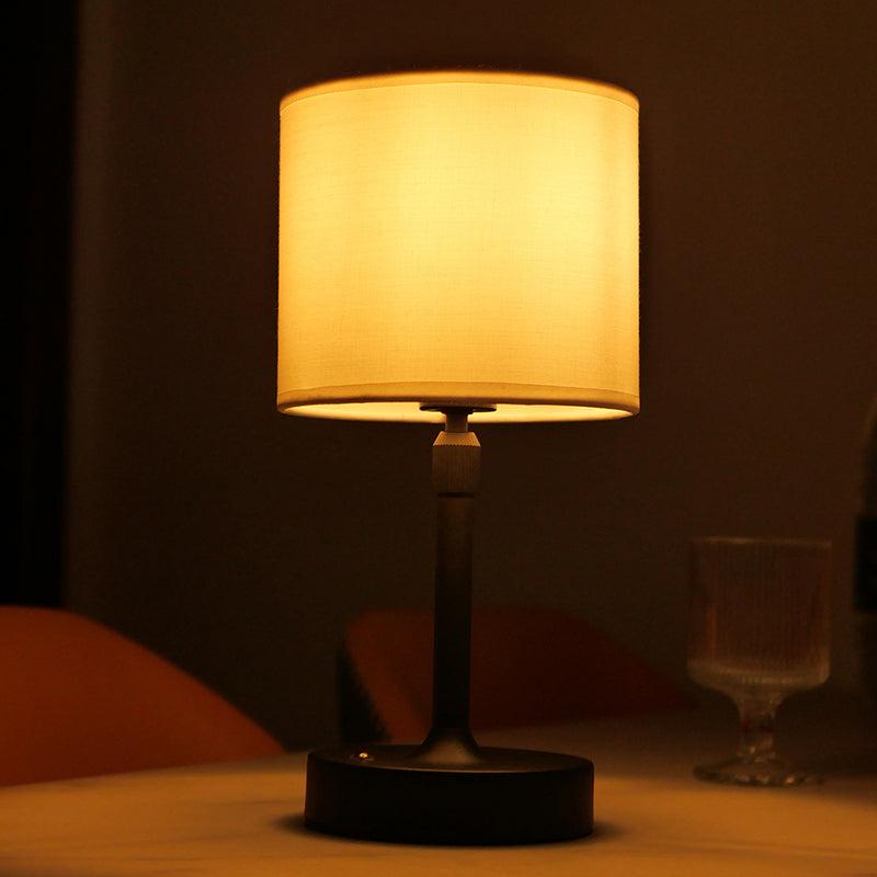 Liftable Cylindrical Metal Fabric Table Lamp