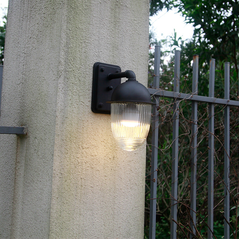 Nut-Shaped Aluminum Glass Gardens Outdoor Light