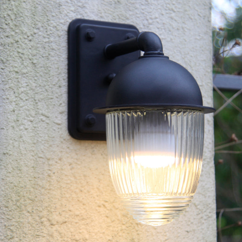 Nut-Shaped Aluminum Glass Gardens Outdoor Light
