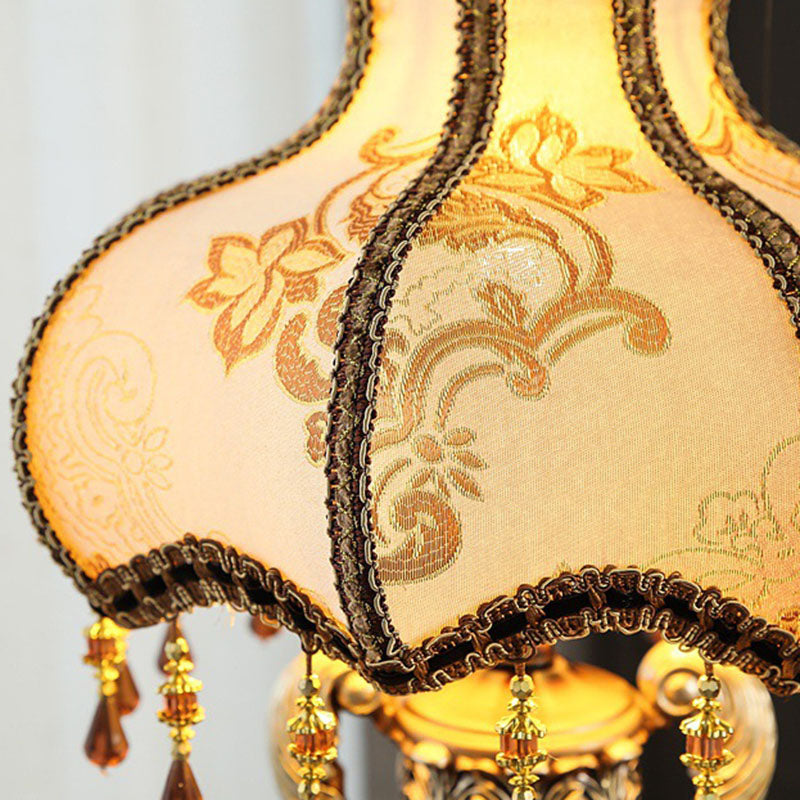 Flower-Shaped Cylindrical Metal Resin Table Lamp