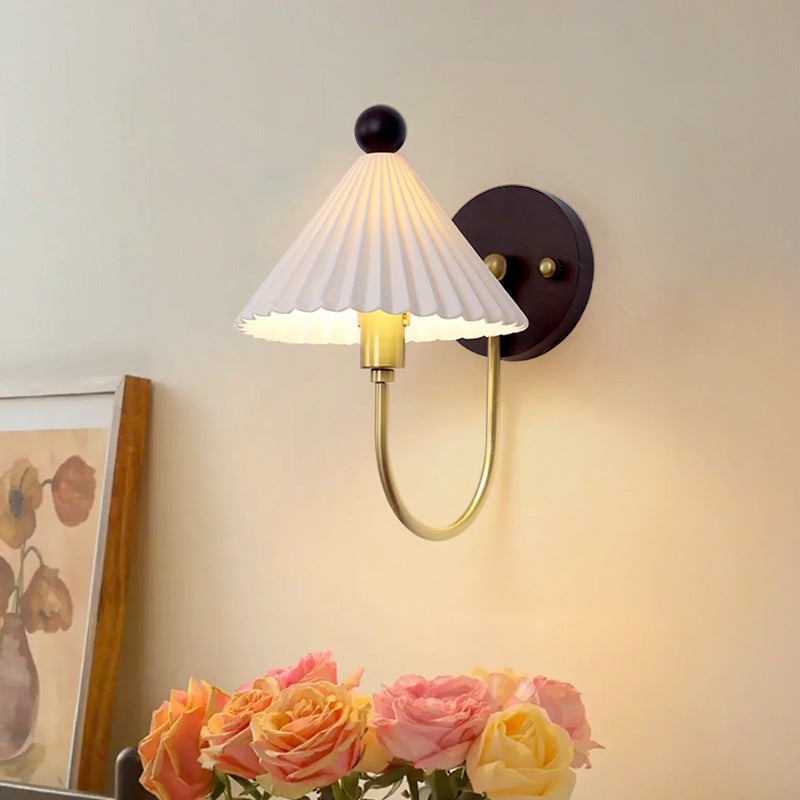 Pleated Umbrella-shaped Solid Wood Wall Lamp