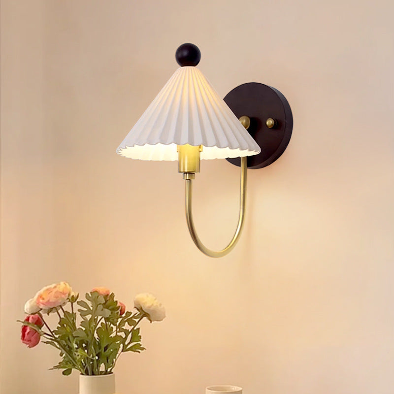 Pleated Umbrella-shaped Solid Wood Wall Lamp