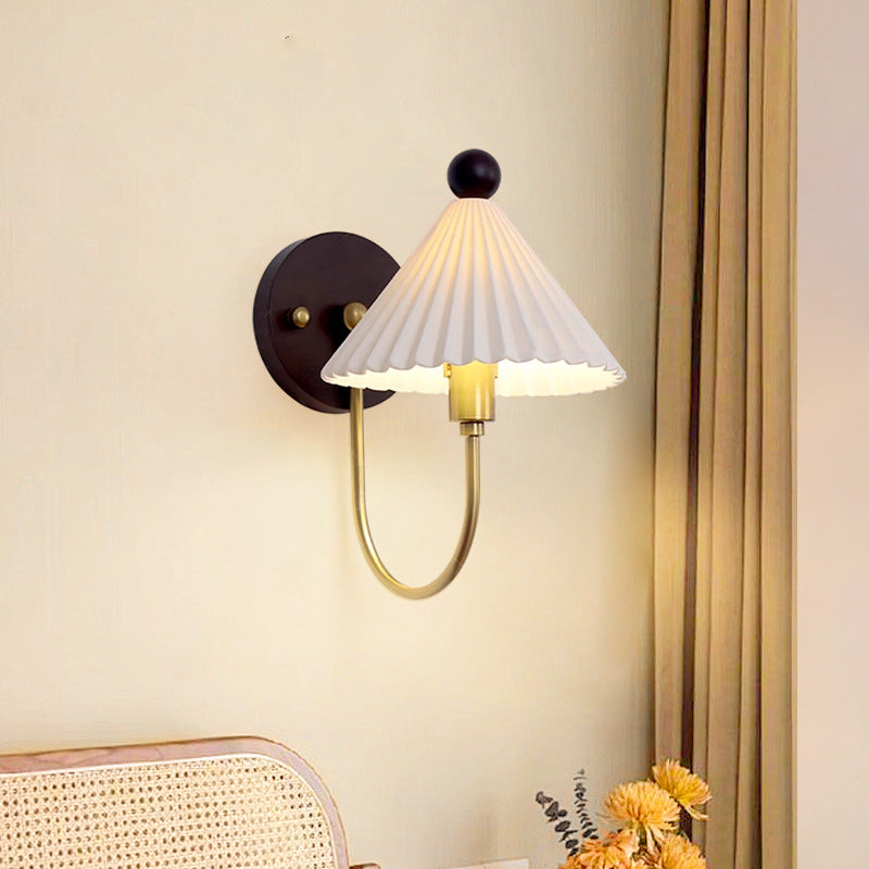 Pleated Umbrella-shaped Solid Wood Wall Lamp