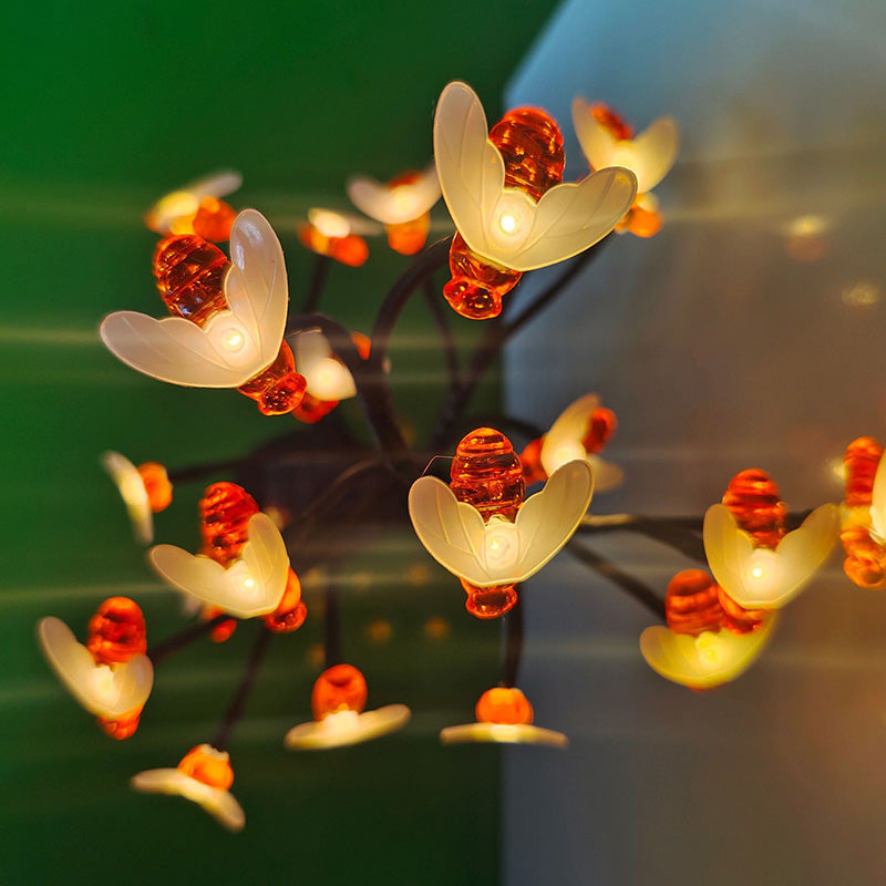 PVC 20 Simulation Bee 20-Light Outdoor Light