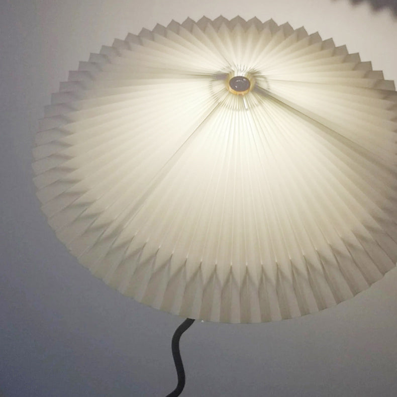 Fabric Iron Umbrella Living Floor Lamp