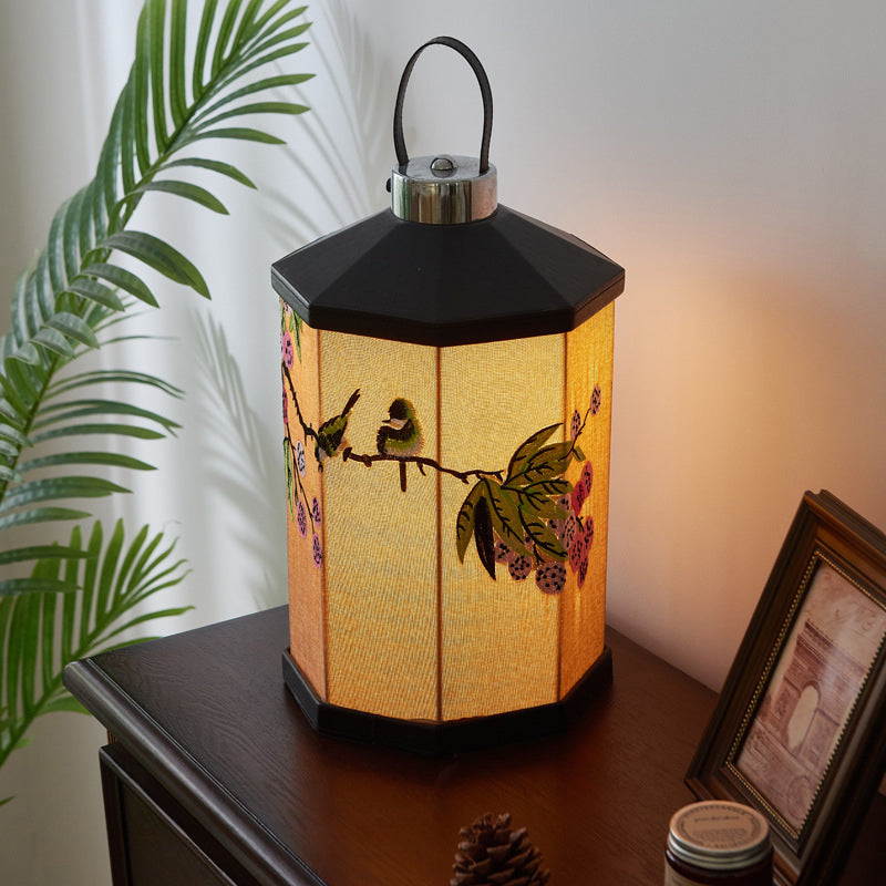 Embroidery Pattern Iron Fabric Table Lamp
