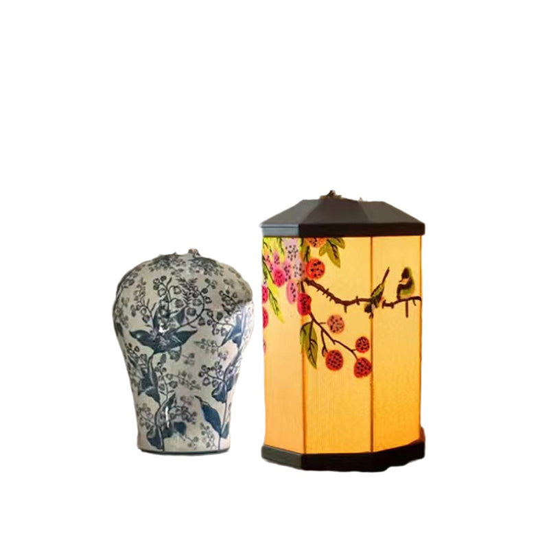 Embroidery Pattern Iron Fabric Table Lamp