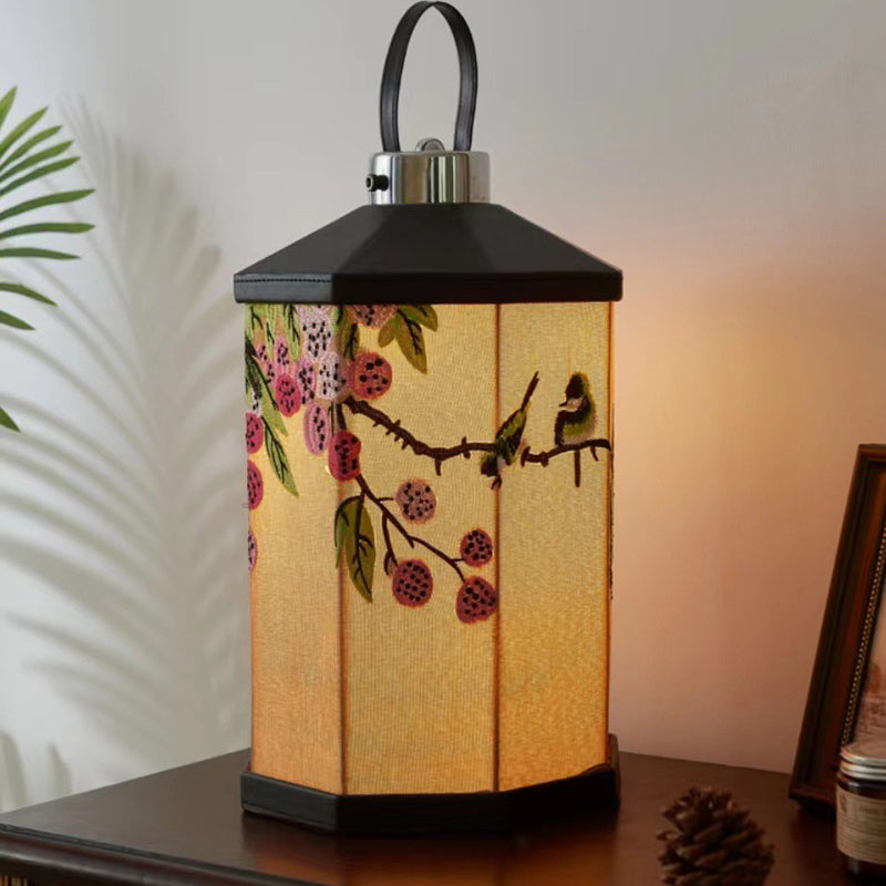 Embroidery Pattern Iron Fabric Table Lamp