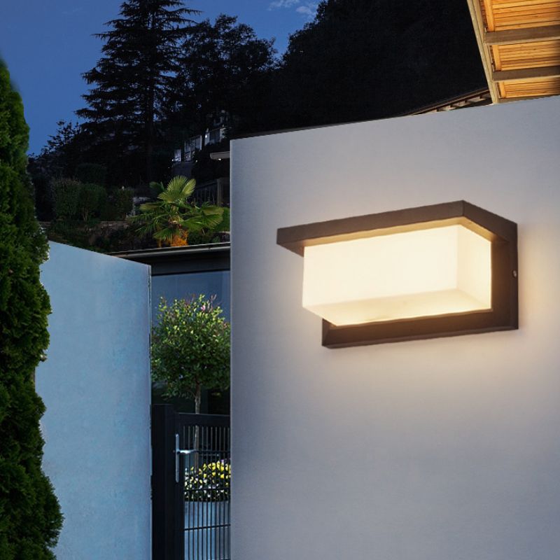 Aluminum Acrylic PC Patio Outdoor Light