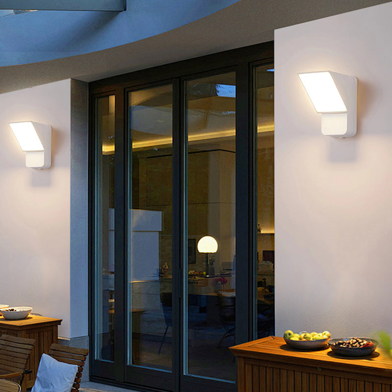 Rotatable Aluminum Lampshade Patio Outdoor Light