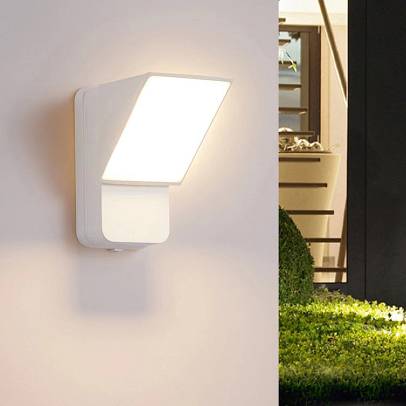 Rotatable Aluminum Lampshade Patio Outdoor Light