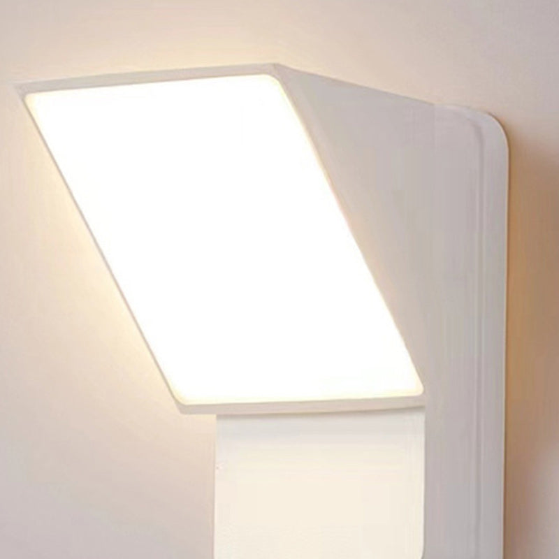 Rotatable Aluminum Lampshade Patio Outdoor Light