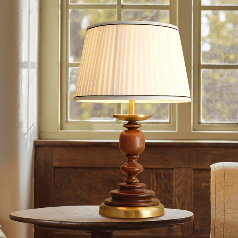 Umbrella Shape Fabric Lampshade Table Lamp