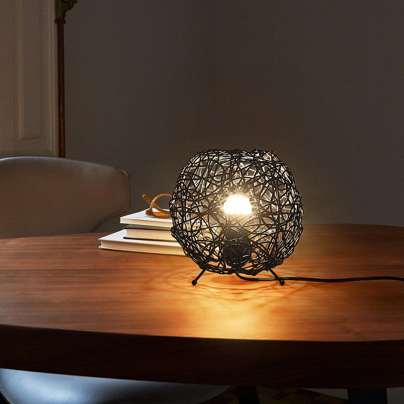 Rattan Weaving Bird's Nest Table Lamp