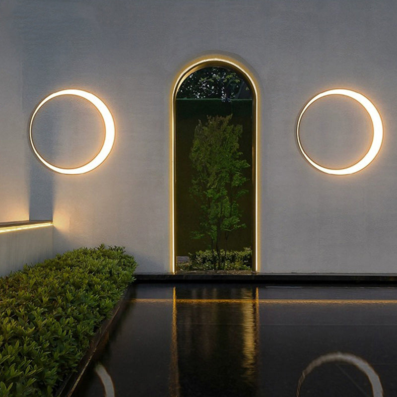 Round Moon Stainless Steel Outdoor Light