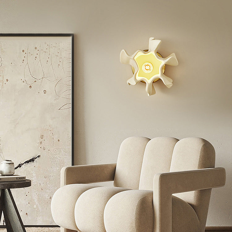 Cream Irregular Petal Iron Wall Lamp