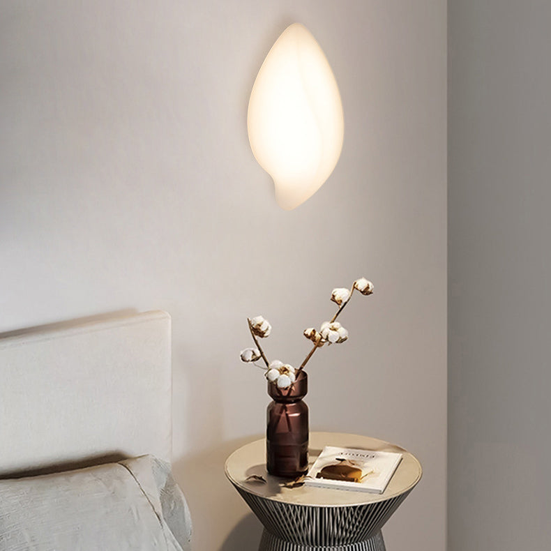 Cream Leaf Shape Roto-molding Wall Lamp