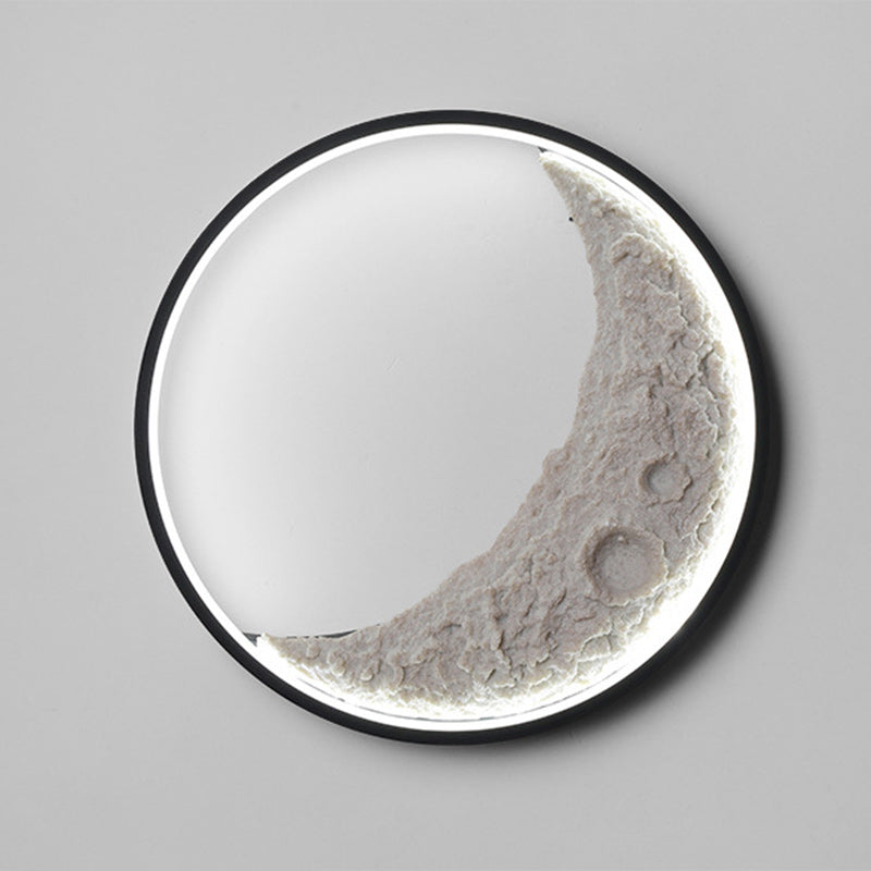 Round Moon Resin Iron Wall Lamp