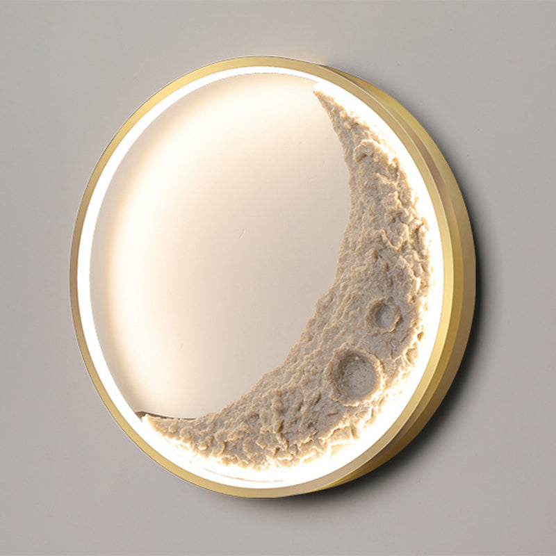 Round Moon Resin Iron Wall Lamp