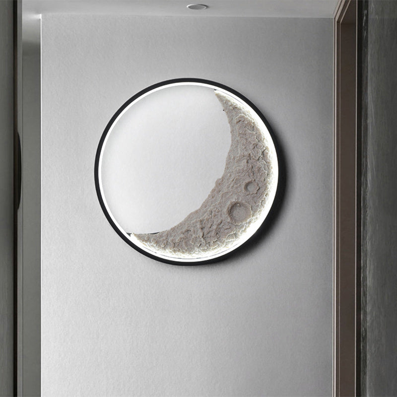 Round Moon Resin Iron Wall Lamp