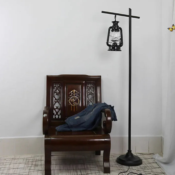 Contemporary Simplicity Shape Iron Floor Lamp