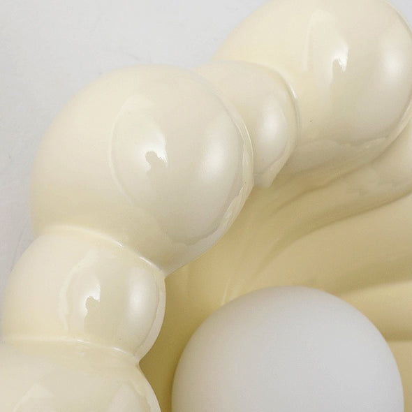 Cream Flower Shape Resin Wall Lamp