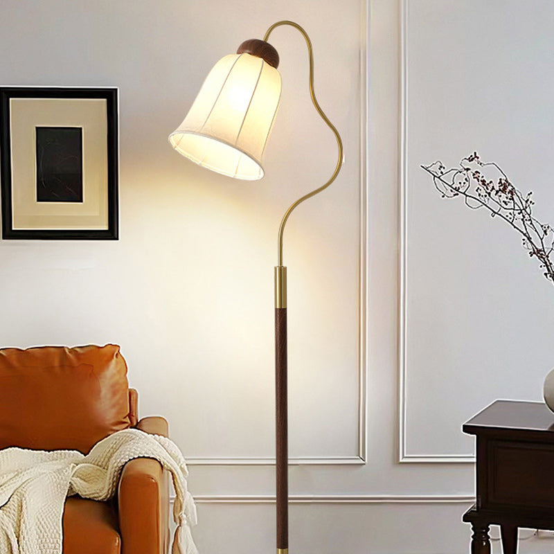 Curve Metal Fabric Lampshade Floor Lamp
