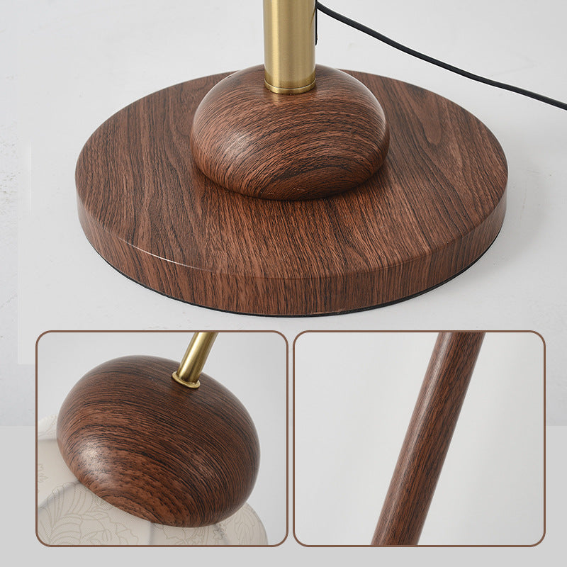 Curve Metal Fabric Lampshade Floor Lamp