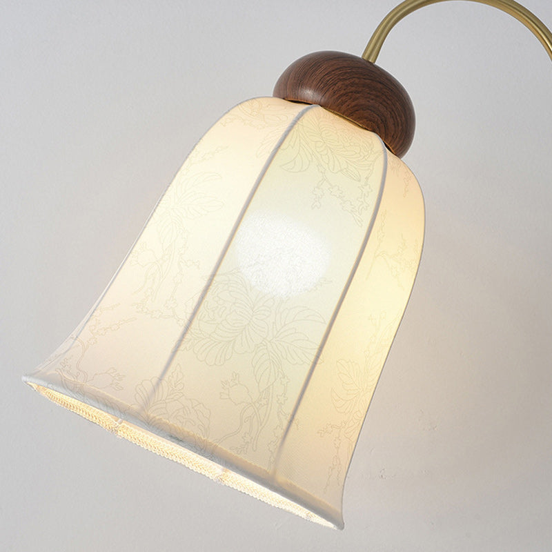Curve Metal Fabric Lampshade Floor Lamp