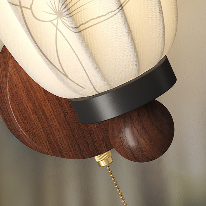 Semicircular Flower Print Iron Wall Lamp