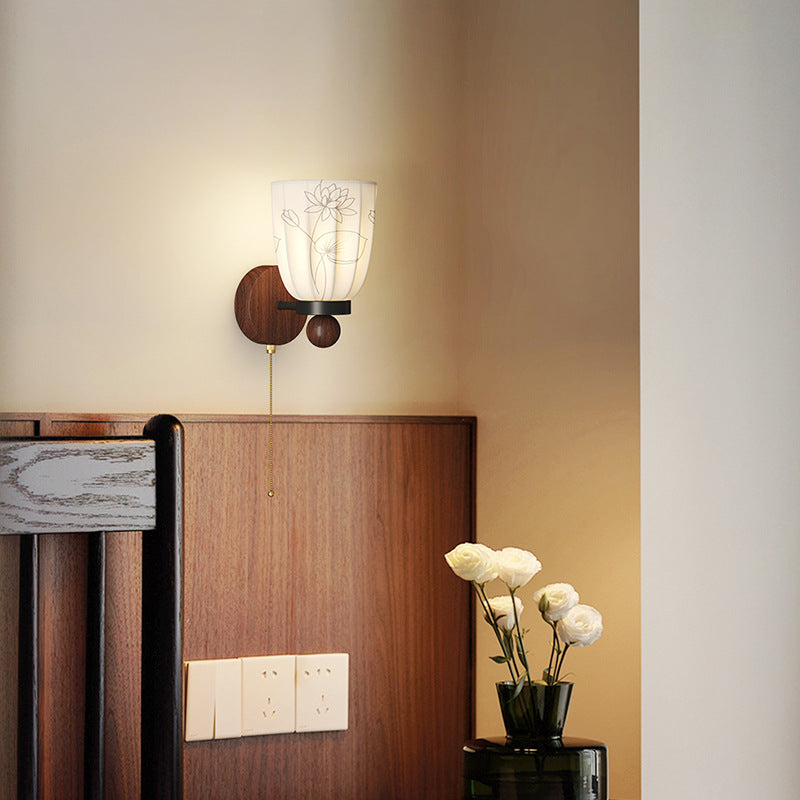 Semicircular Flower Print Iron Wall Lamp