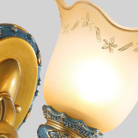Morning Glory Iron Resin Wall Lamp